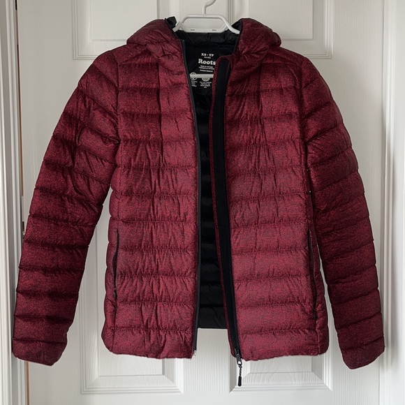 Roots | Down Jacket - Picture 2 of 7